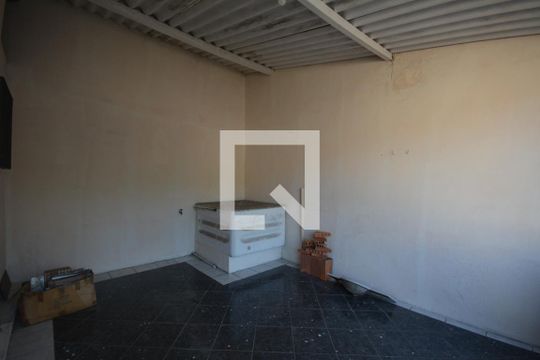 Terraço de casa à venda com 6 quartos, 280m² em Brás de Pina, Rio de Janeiro