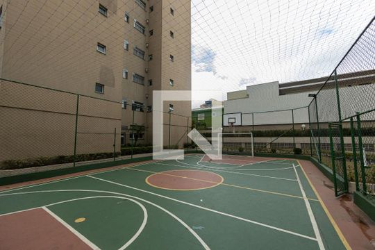 Quadra de apartamento para alugar com 2 quartos, 62m² em Vila Sao Geraldo, São Paulo