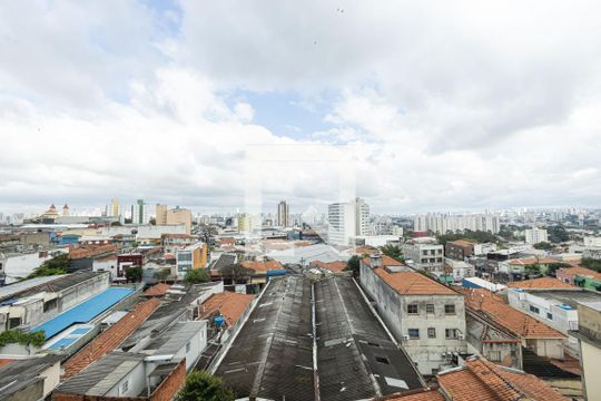 Vista Quarto 1 de apartamento para alugar com 2 quartos, 62m² em Vila Sao Geraldo, São Paulo