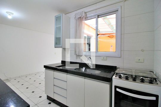 Cozinha de apartamento à venda com 2 quartos, 55m² em Parque Capuava, Santo André