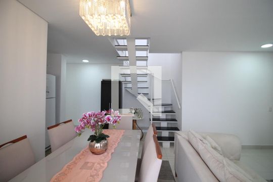 Sala de apartamento à venda com 3 quartos, 120m² em Todos Os Santos, Rio de Janeiro