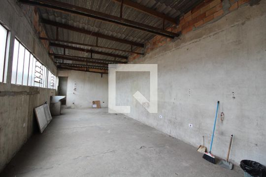 Área Externa de casa para alugar com 2 quartos, 120m² em Jardim Vila Formosa, São Paulo