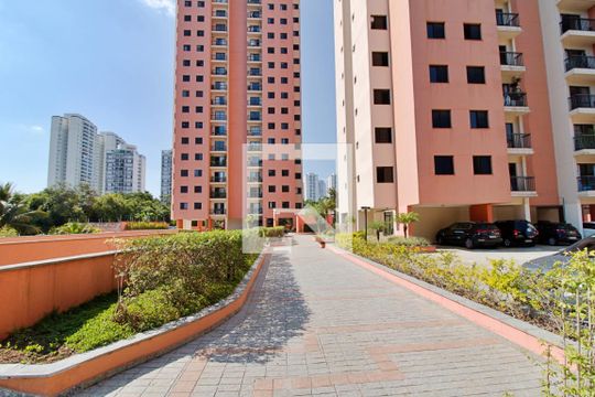 Área comum de apartamento à venda com 3 quartos, 76m² em Jardim Vazani, São Paulo