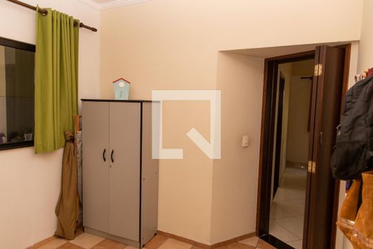 Escritório de casa à venda com 5 quartos, 600m² em Centro, Diadema