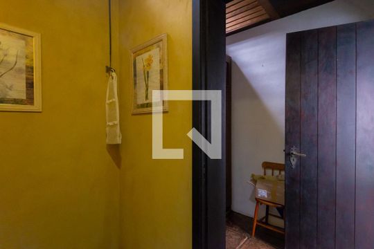 Banheiro 4 de casa à venda com 6 quartos, 2700m² em Vila Conceição, Porto Alegre