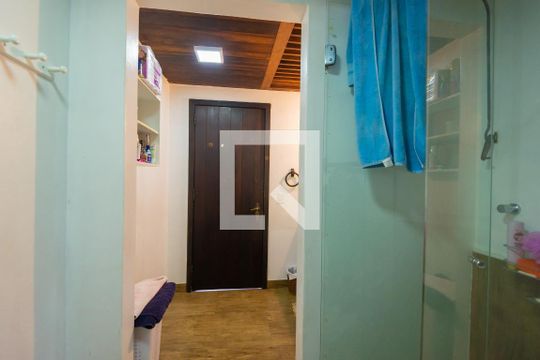 Banheiro da Suíte 1 de casa à venda com 6 quartos, 2700m² em Vila Conceição, Porto Alegre