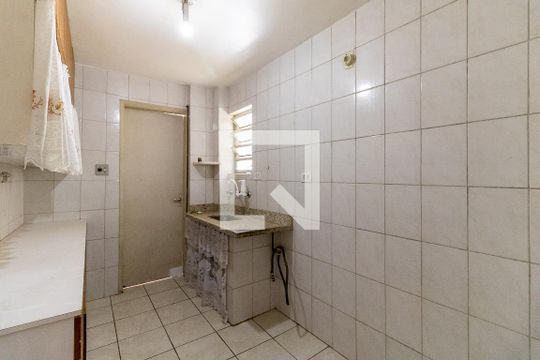 Cozinha de apartamento para alugar com 2 quartos, 89m² em Aclimação, São Paulo