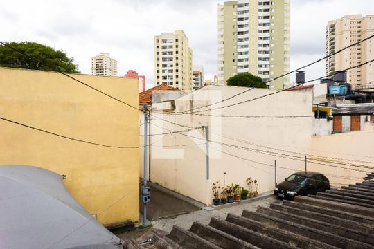 Vista do Quarto  de casa à venda com 3 quartos, 250m² em Vila Bertioga, São Paulo