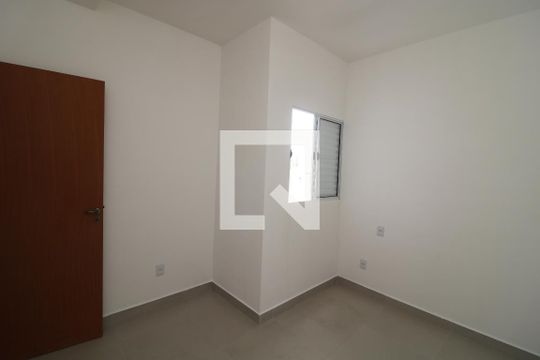 Quarto 2 de apartamento para alugar com 2 quartos, 50m² em Jardim Vila Formosa, São Paulo
