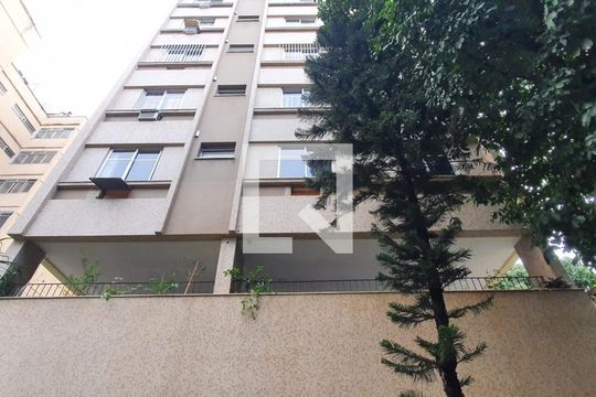 Fachada de apartamento à venda com 2 quartos, 64m² em Vila Isabel, Rio de Janeiro