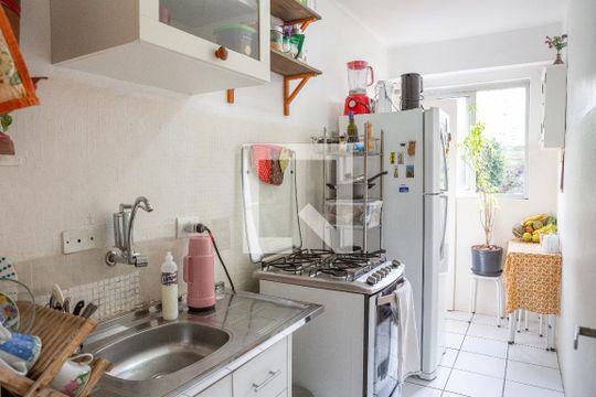 Cozinha de apartamento à venda com 1 quarto, 53m² em Perdizes, São Paulo