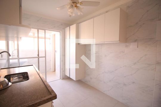 Cozinha de apartamento para alugar com 2 quartos, 64m² em Carandiru, São Paulo
