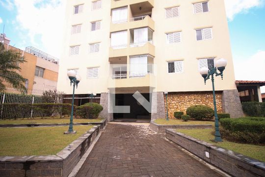 Fachada de apartamento para alugar com 2 quartos, 64m² em Carandiru, São Paulo