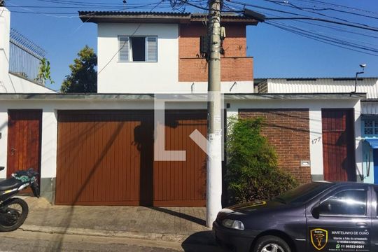 Fachada de casa à venda com 4 quartos, 460m² em Vila Moraes, São Paulo