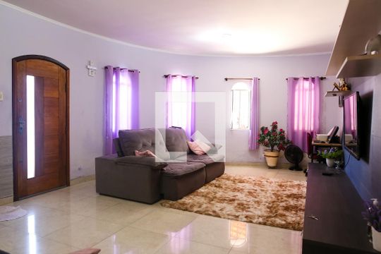 Casa à venda com 3 quartos, 244m² em Jardim Santo Alberto, Santo André
