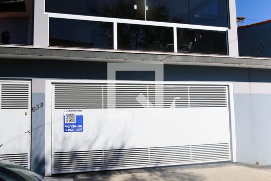 Casa à venda com 3 quartos, 244m² em Jardim Santo Alberto, Santo André