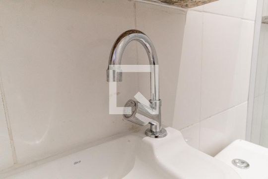 Banheiro de casa para alugar com 1 quarto, 40m² em Botafogo, Rio de Janeiro