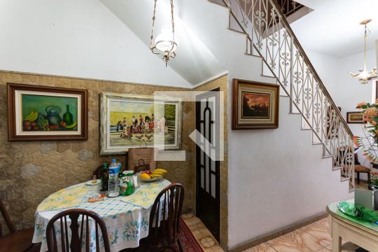 Sala de casa à venda com 2 quartos, 160m² em Praça da Bandeira, Rio de Janeiro