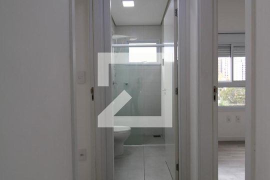 Corredor de apartamento à venda com 2 quartos, 56m² em Vila Itapura, Campinas