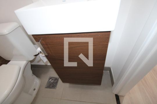 Lavabo de apartamento para alugar com 2 quartos, 56m² em Vila Itapura, Campinas