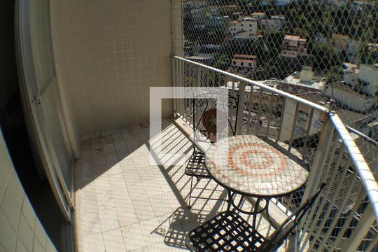 varanda de apartamento para alugar com 2 quartos, 90m² em Santa Rosa, Niterói