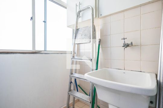 Área de Serviço de apartamento à venda com 2 quartos, 45m² em Vila Cruz das Almas, São Paulo