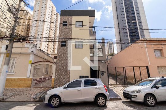 Fachada do Condomínio de apartamento para alugar com 2 quartos, 44m² em Santana, São Paulo