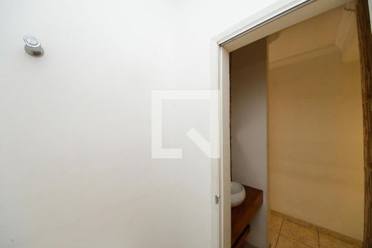 Lavabo de casa para alugar com 3 quartos, 130m² em Vila Prudente, São Paulo