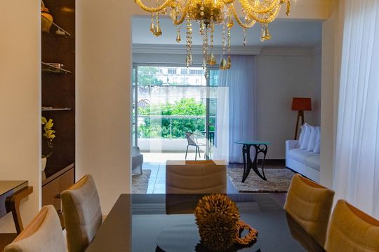 Sala de apartamento para alugar com 4 quartos, 350m² em Graça, Salvador