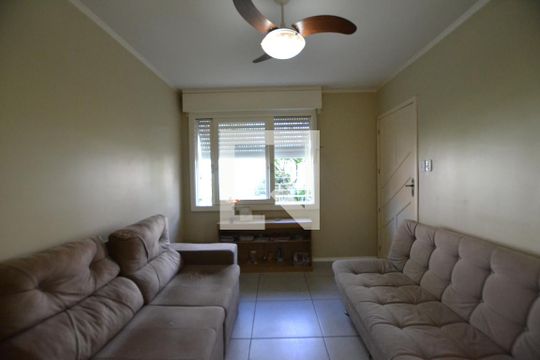 Sala de casa à venda com 3 quartos, 140m² em Santa Tereza, Porto Alegre