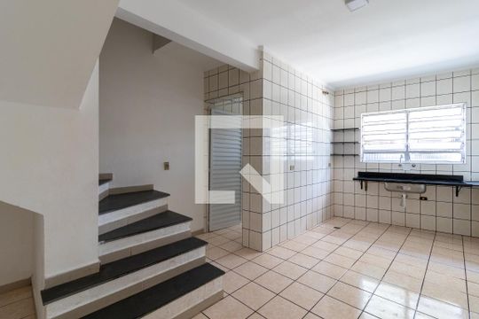 Cozinha de casa para alugar com 2 quartos, 80m² em Santana, São Paulo