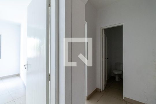 Corredor dos Quartos de casa para alugar com 2 quartos, 80m² em Santana, São Paulo