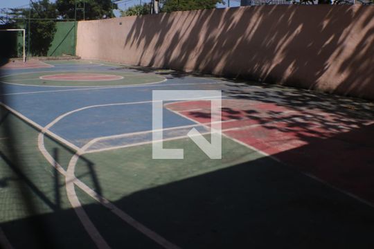Quadra de apartamento para alugar com 1 quarto, 40m² em Taquara, Rio de Janeiro