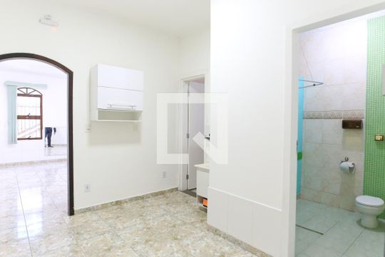 Suíte de casa para alugar com 3 quartos, 300m² em Jardim Satélite, São José dos Campos