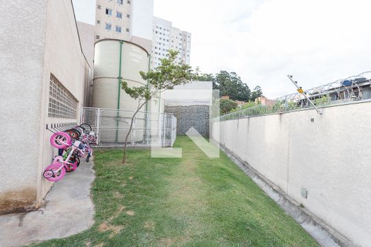 Área comum de apartamento para alugar com 2 quartos, 41m² em Campanário, Diadema