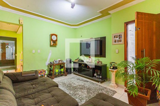 Sala de casa à venda com 3 quartos, 194m² em Parque Gerassi, Santo André