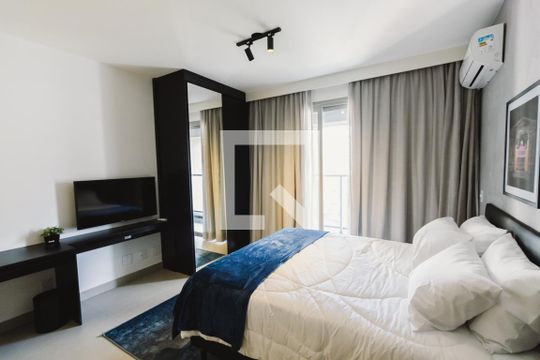 Sala Quarto de kitnet/studio para alugar com 1 quarto, 30m² em Perdizes, São Paulo