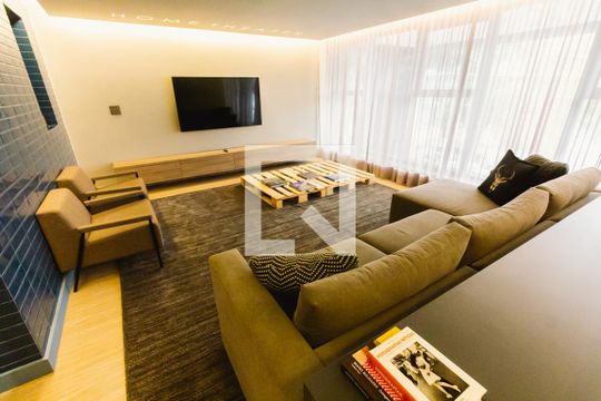 Lounge de kitnet/studio para alugar com 1 quarto, 30m² em Perdizes, São Paulo
