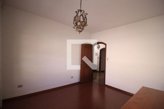 Casa à venda com 5 quartos, 300m² em Santana, São Paulo