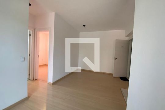 Sala de apartamento à venda com 2 quartos, 48m² em Del Castilho, Rio de Janeiro