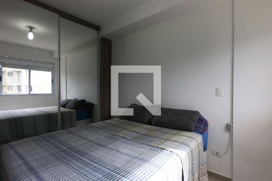 Quarto de kitnet/studio para alugar com 1 quarto, 32m² em Jardim Ampliação, São Paulo