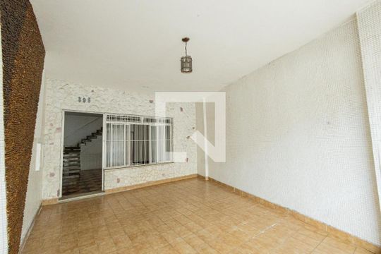 Garagem de casa à venda com 3 quartos, 202m² em Penha de França, São Paulo