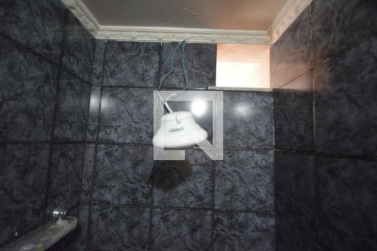 Banheiro 1 de casa de condomínio para alugar com 3 quartos, 180m² em Vicente de Carvalho, Rio de Janeiro