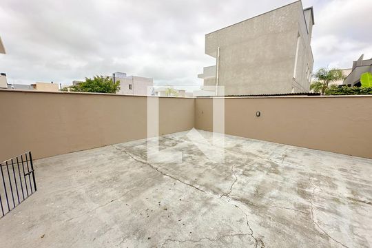 Área externa de casa para alugar com 4 quartos, 194m² em Ingleses do Rio Vermelho, Florianópolis