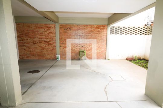 Garagem de apartamento à venda com 2 quartos, 60m² em Partenon, Porto Alegre