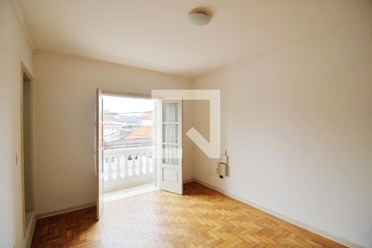 Suíte de casa à venda com 4 quartos, 180m² em Vila Sonia, São Paulo