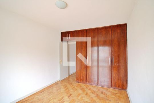Suíte de casa à venda com 4 quartos, 180m² em Vila Sonia, São Paulo