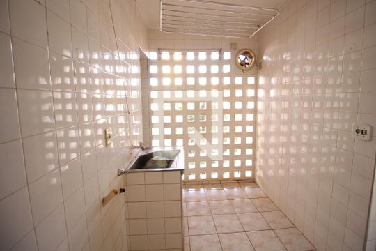 Lavanderia de apartamento para alugar com 3 quartos, 67m² em Jardim Mosteiro, Ribeirão Preto