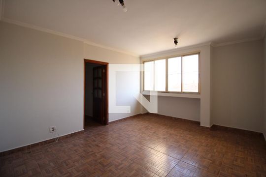 Apartamento para alugar com 3 quartos, 67m² em Jardim Mosteiro, Ribeirão Preto
