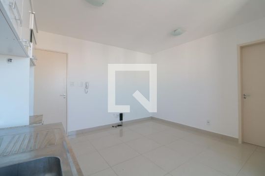 Sala, Cozinha e Área de Serviço de kitnet/studio à venda com 1 quarto, 33m² em Brás, São Paulo